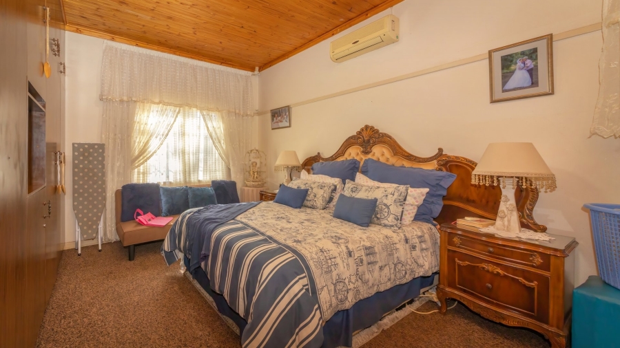 3 Bedroom Property for Sale in Kroonheuwel Free State